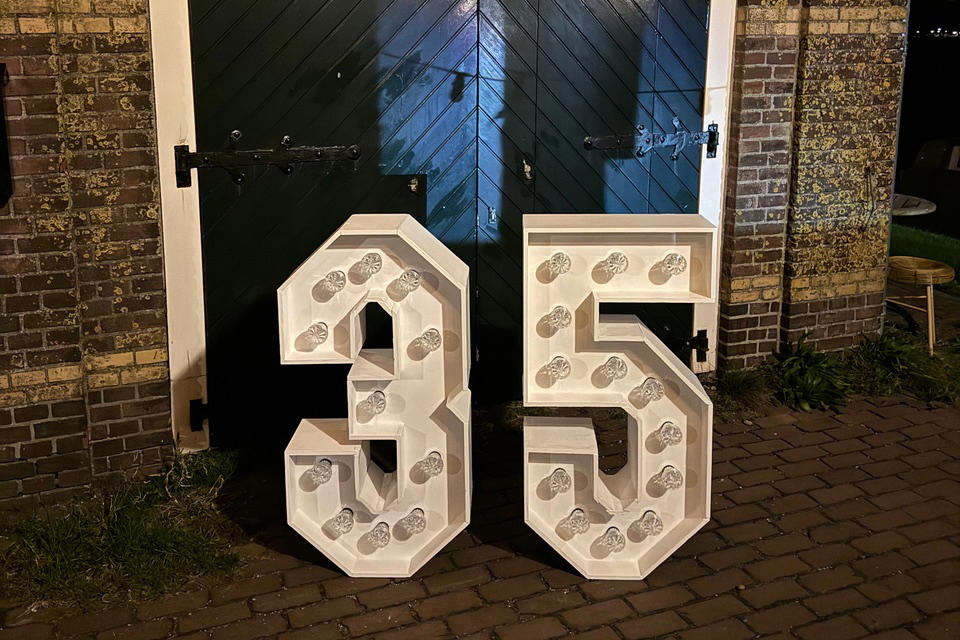 35 (1)